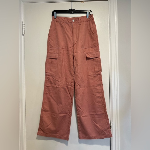 NWOT Forever 21 Dusty Rose/rust brown/ coral/orange color. Flare Fit Cargos. - Picture 1 of 11